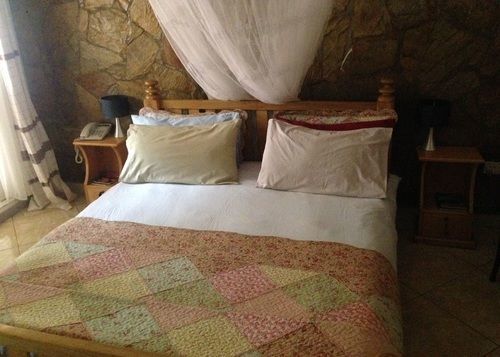 La Feve Beach Bed And Breakfast Hotel 엔테베 외부 사진